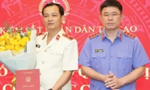 Ông Lê Văn Đông làm Viện trưởng VKSND TP HCM sau sáp nhập Ông Lê Văn Đông làm Viện trưởng VKSND TP HCM sau sáp nhập