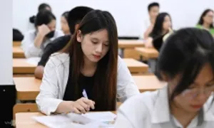 Đề và gợi ý đáp án môn Sinh học thi tốt nghiệp THPT Đề và gợi ý đáp án môn Sinh học thi tốt nghiệp THPT