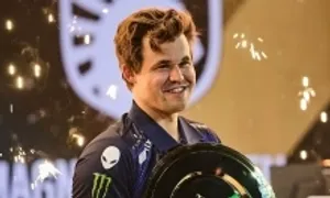 Carlsen vô địch eSports World Cup