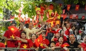 Nở rộ dịch vụ ăn theo diễu binh