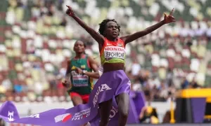 Jepchirchir hoàn tất bộ sưu tập vàng marathon tại giải thế giới Jepchirchir hoàn tất bộ sưu tập vàng marathon tại giải thế giới