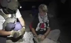 Quân đội Israel chặn thuyền viện trợ Gaza, bắt Greta Thunberg