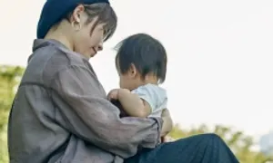 Khủng hoảng 'không bạn bè' của phụ nữ Nhật
