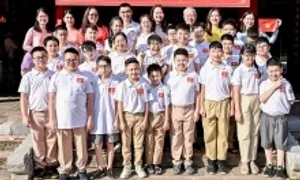 5 học sinh giành huy chương vàng Toán và Khoa học quốc tế