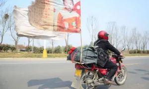 'Bán nỗi đau' trên livestream
