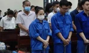 Cựu cán bộ hải quan nhận hơn 4,3 tỷ đồng hối lộ bị tuyên 8 năm tù