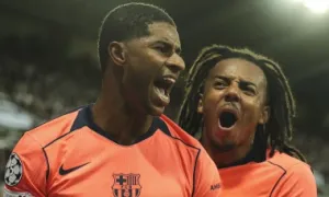 Cựu danh thủ Anh: 'Rashford lười biếng, không ai muốn đá cùng'