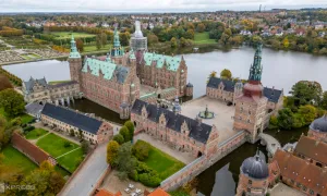 Lâu đài cổ tích đẹp nhất Đan Mạch qua lăng kính nhiếp ảnh gia Việt