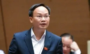 Đại biểu Phạm Văn Thịnh: 'Cần tăng lương để bù trượt giá'